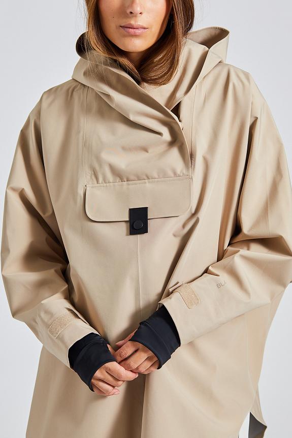 Blæst Bergen Beige Regnponcho